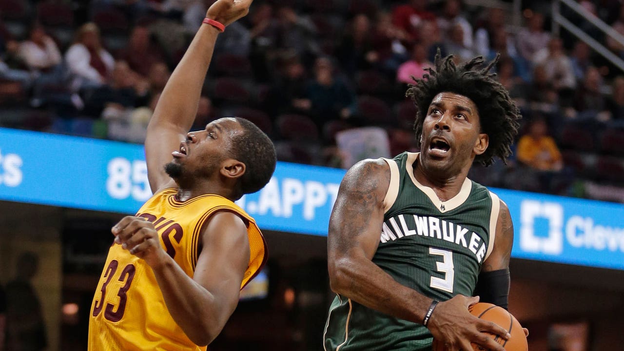 Bucks outgun Cavs in exhibition